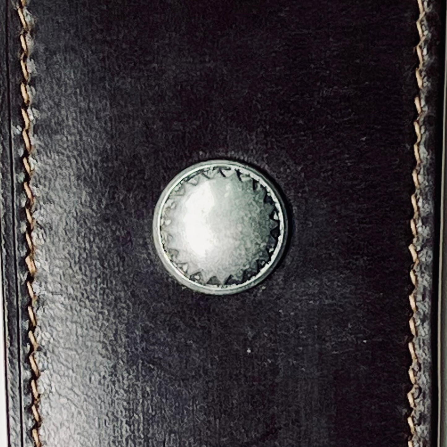 Saddle Guitar Strap